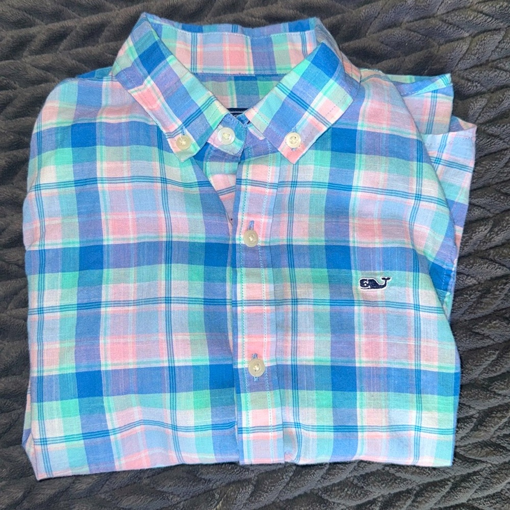 Vineyard Vines button down